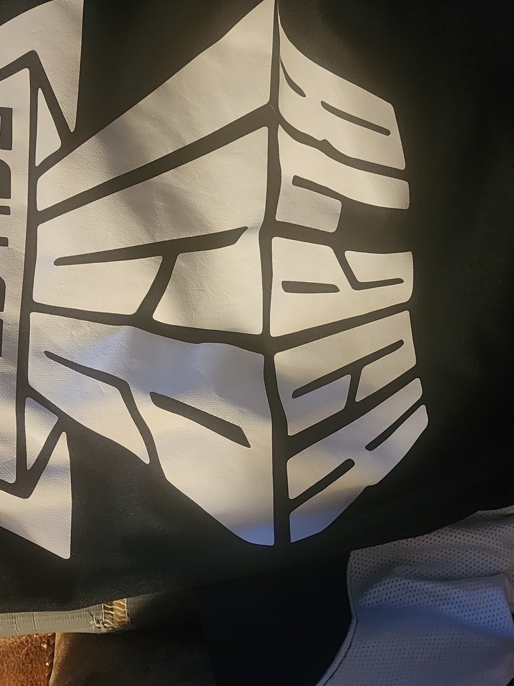 Reebok Black & White Graphic Crew Athletic Top - Picture 4 of 7